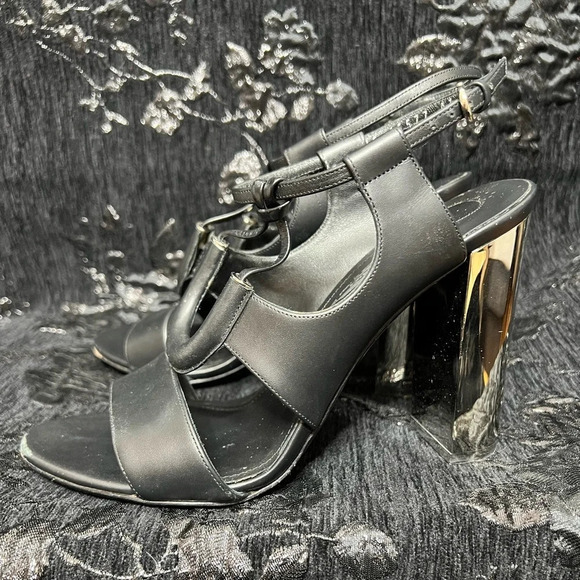 Salvatore Ferragamo ‘Galilea’ Black Sandals, Size US 7 - Picture 8 of 12